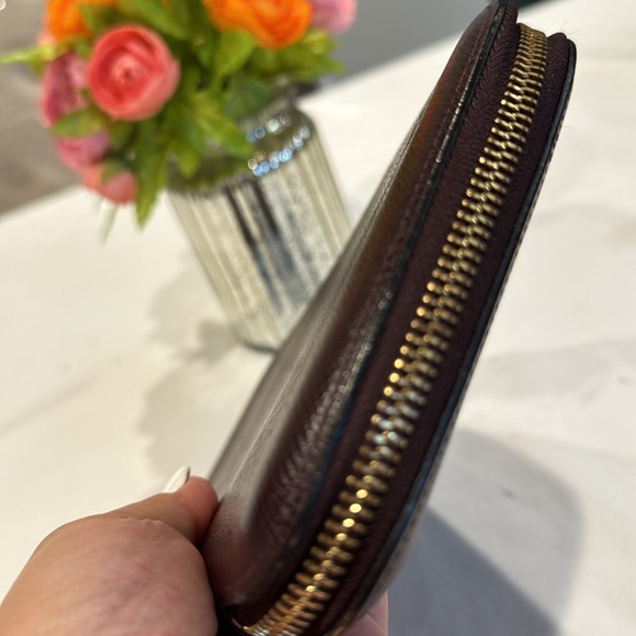 Authentic Louis Vuitton Tyga organizer - Picture 8 of 16